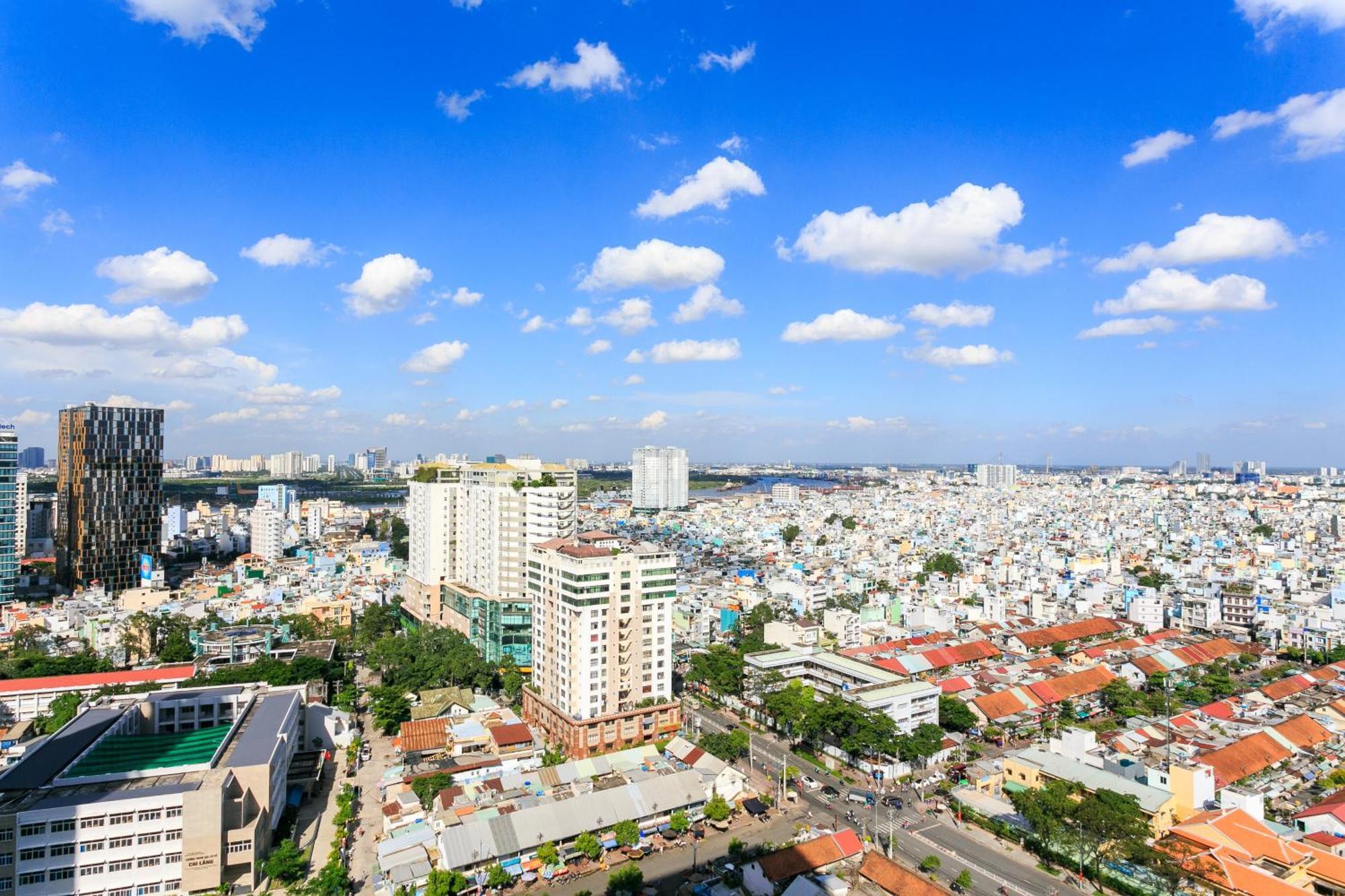 Rem Rivergate Garden Pool Signature - Free 4G Sim For 3 Nights Booking Bandar Ho Chi Minh Luaran gambar