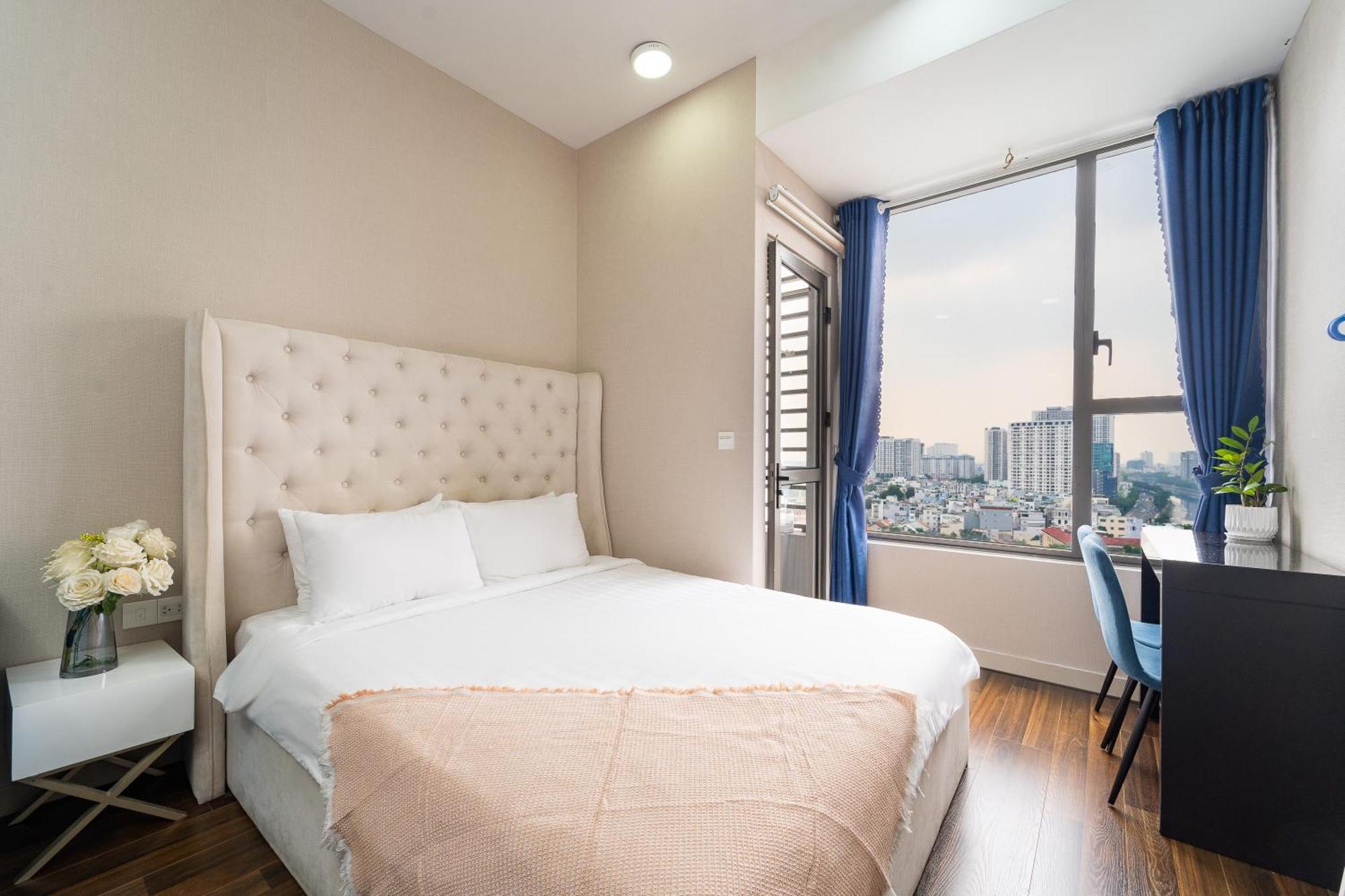 Rem Rivergate Garden Pool Signature - Free 4G Sim For 3 Nights Booking Bandar Ho Chi Minh Luaran gambar